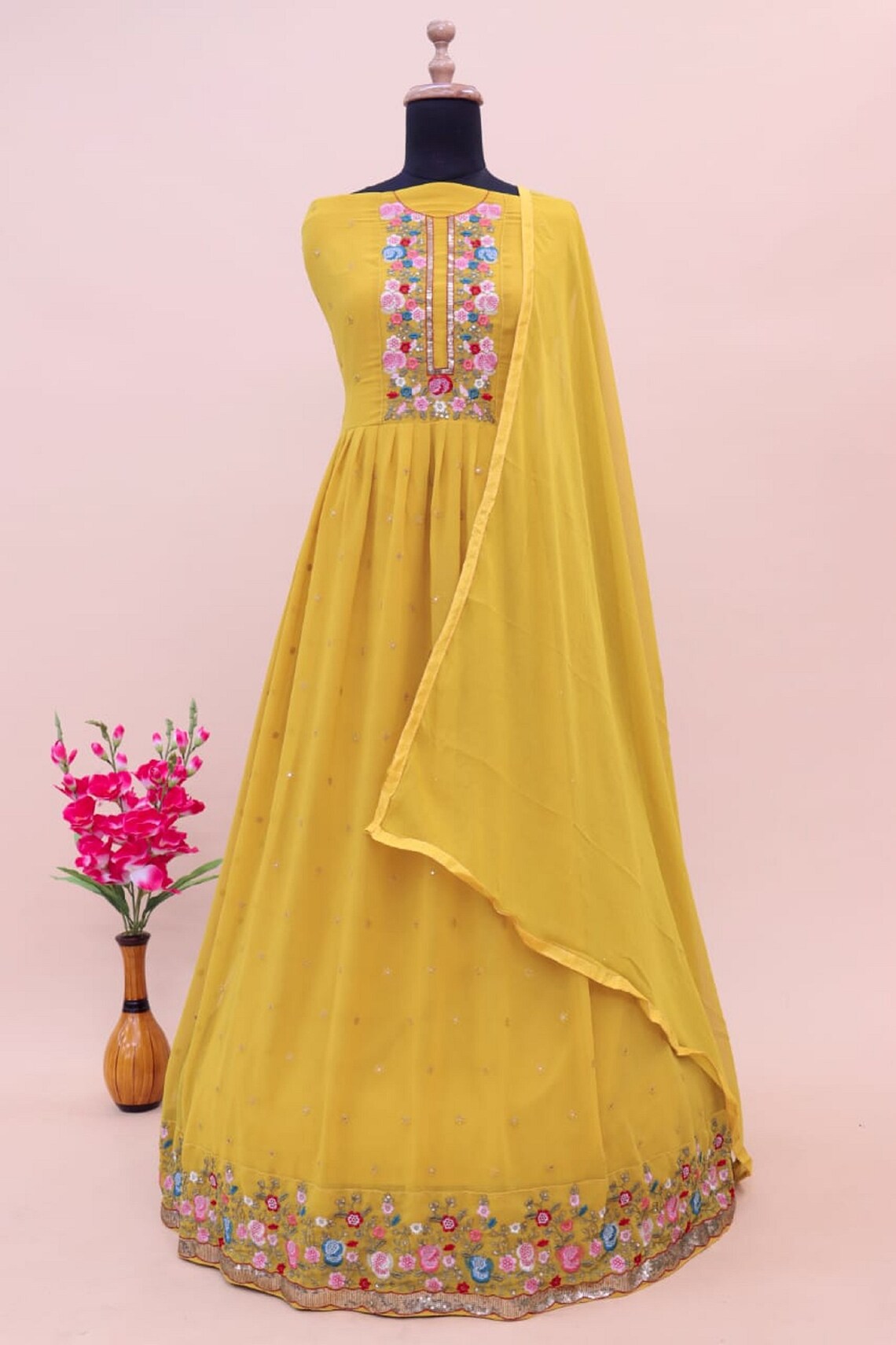 Women's Georgette Semi-Stitched Pakistani Anarakali Gown For Wedding