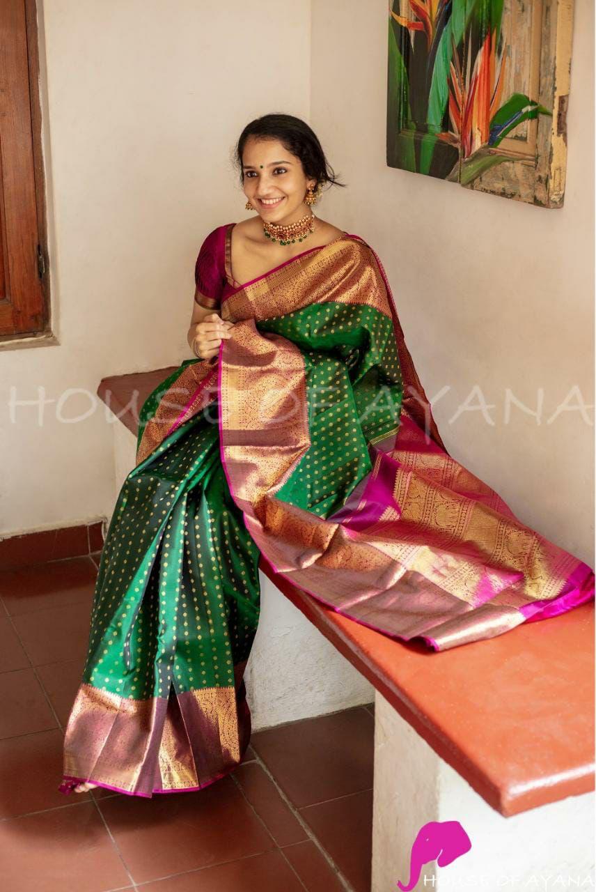 Green Banarasi Silk Saree Women's kanchipuram Soft Banarasi lichi Silk Blend Saree With blouse Piece