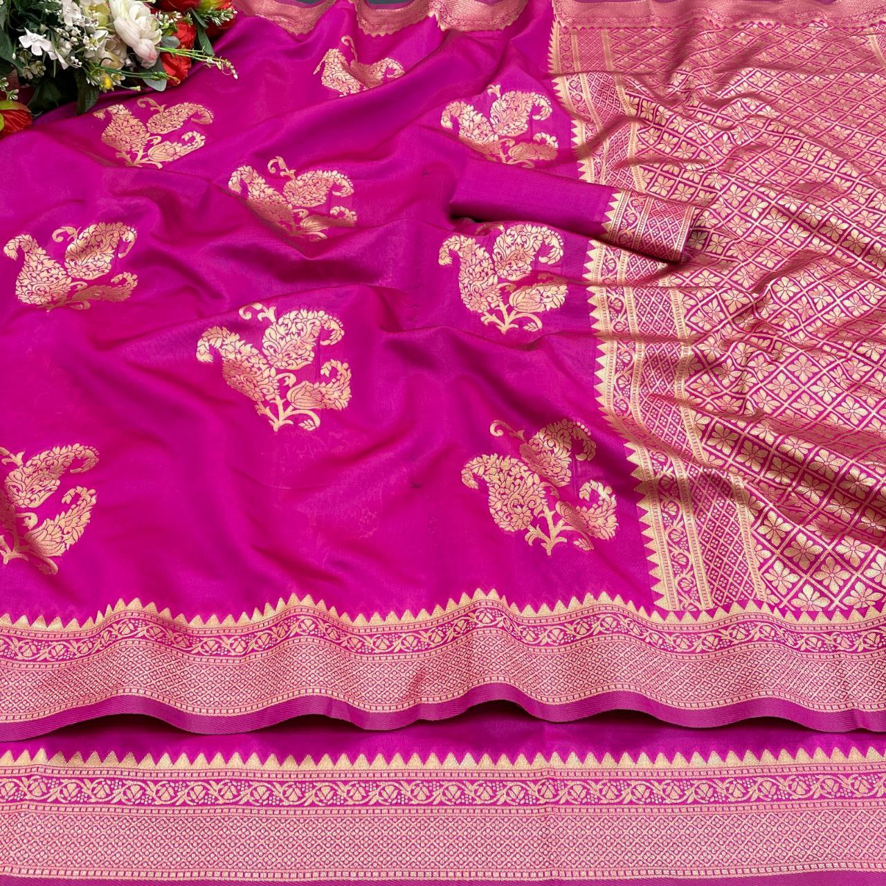 Designer Beautiful Banarasi Function Wear Saree with Blouse Piece for Women