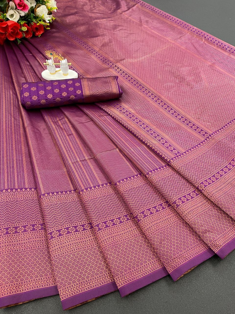 Women's Banarasi Style Pure Kanjivaram Silk Jacquard Kanchipuram Pattu Saree With Un-Stiched Blouse